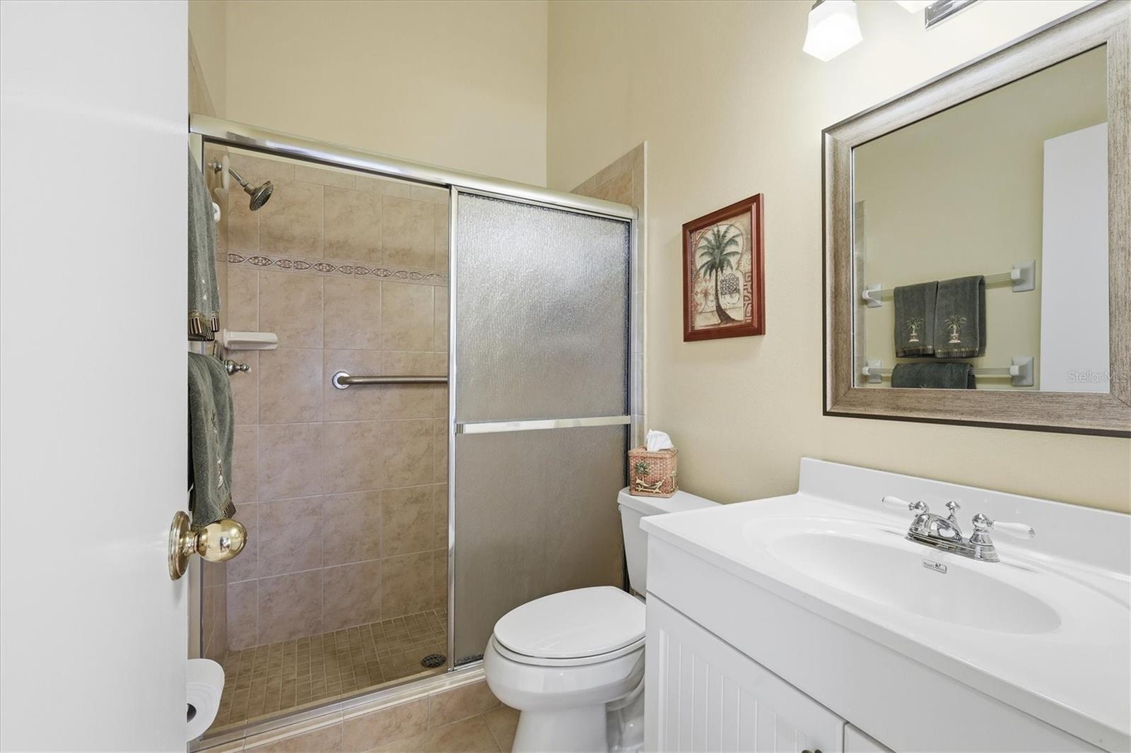 Image 17 of 33 For 2906 Oak Lane