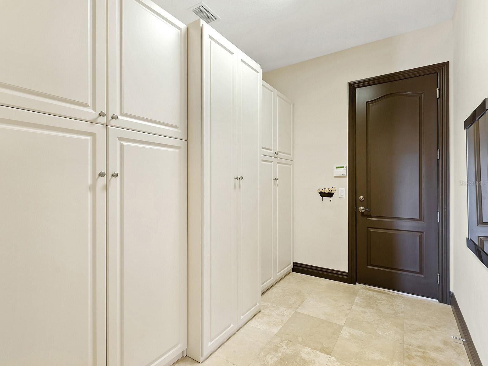 Image 27 of 91 For 16818 Berwick Terrace