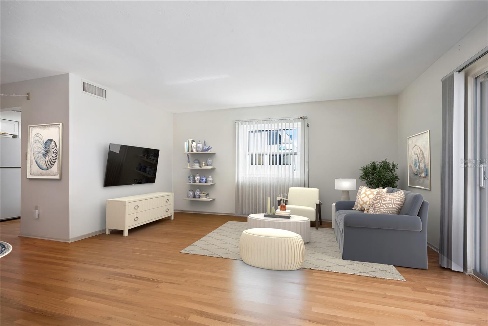 Image 9 of 34 For 4311 Gulf Of Mexico Drive 501