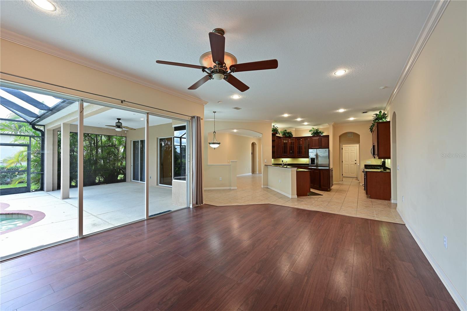 Image 14 of 41 For 348 Snapdragon Loop