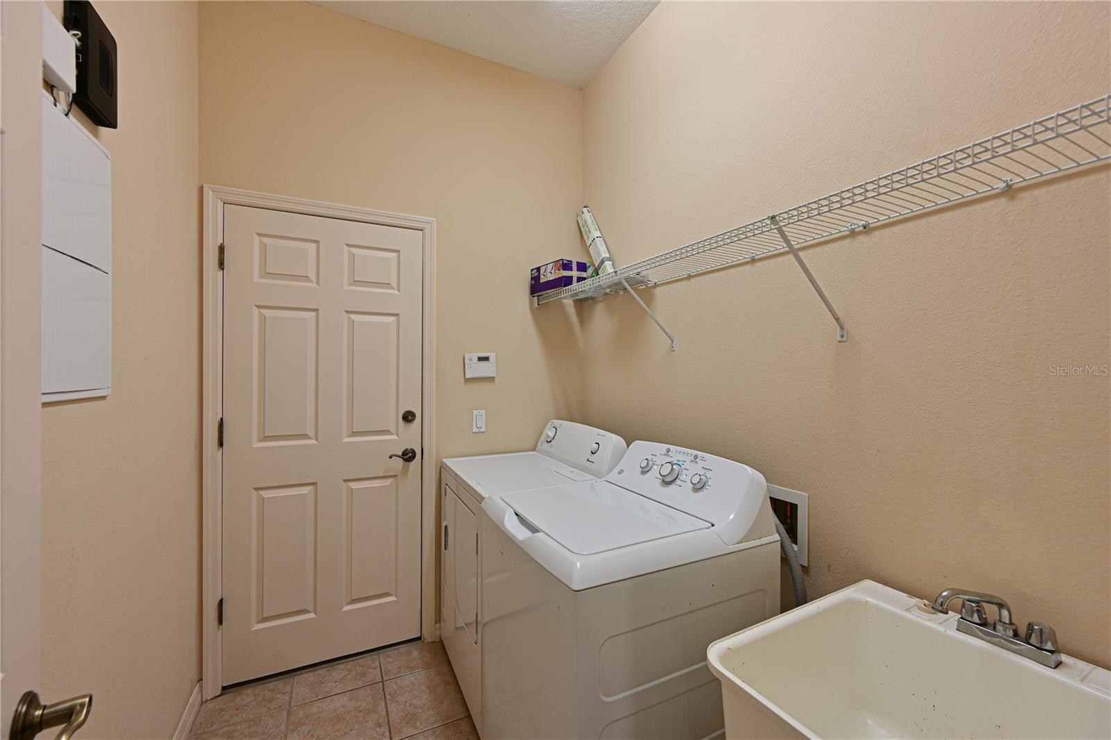 Image 16 of 41 For 348 Snapdragon Loop