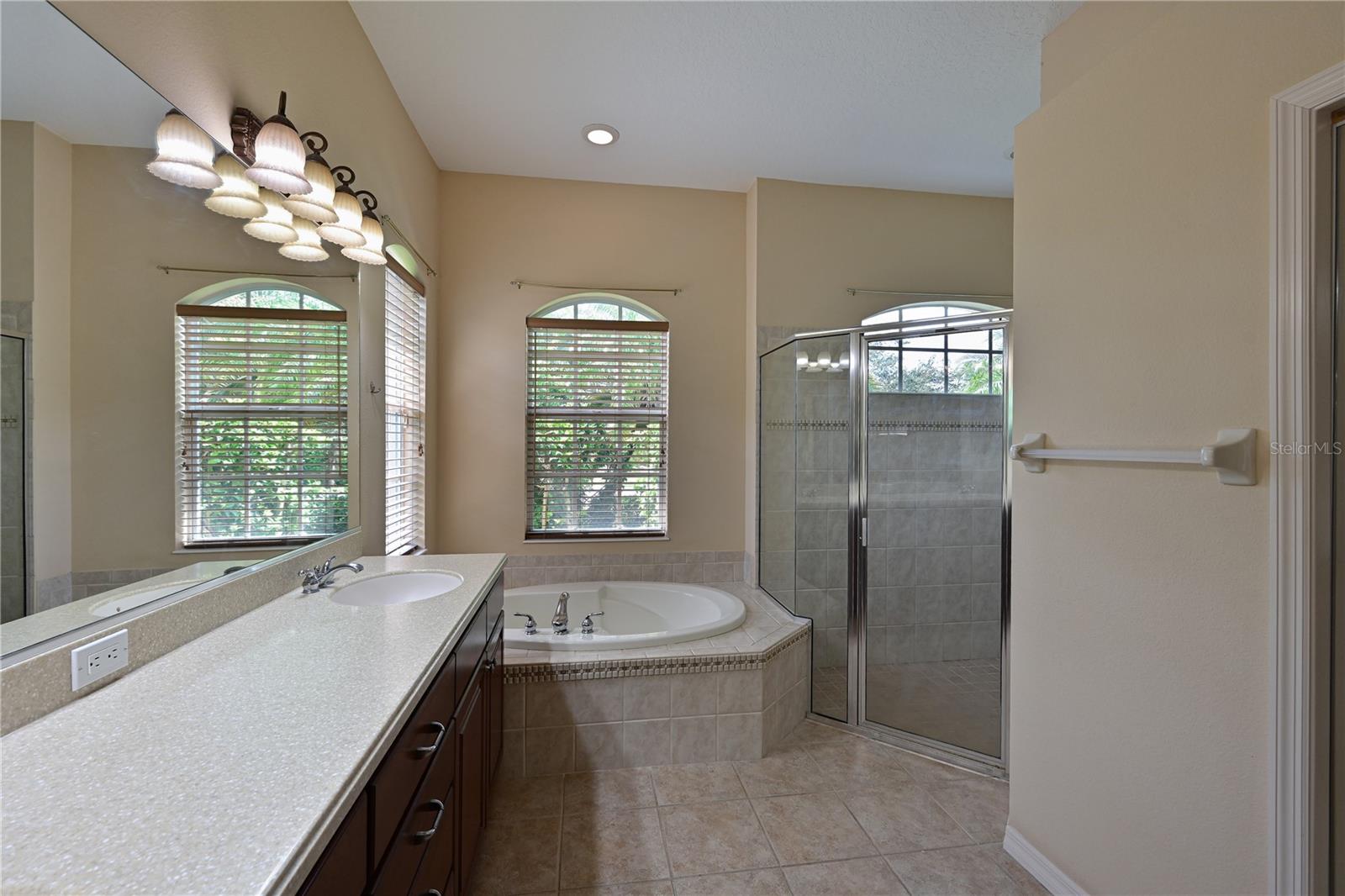 Image 26 of 41 For 348 Snapdragon Loop