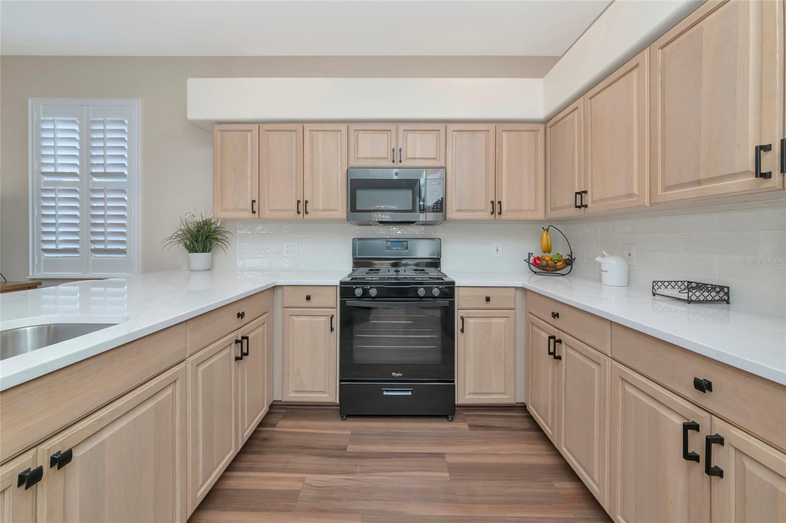 Image 18 of 66 For 10651 Old Grove Circle