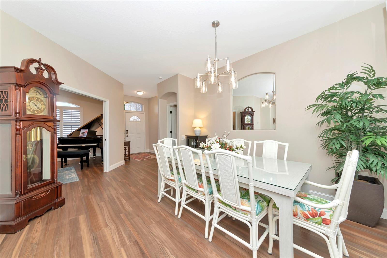 Image 23 of 66 For 10651 Old Grove Circle