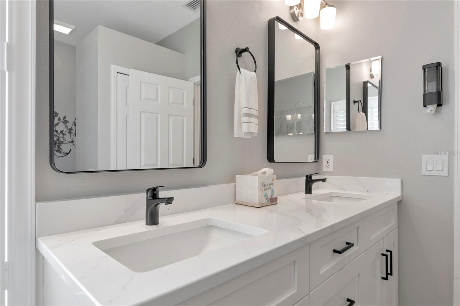 Image 34 of 66 For 10651 Old Grove Circle