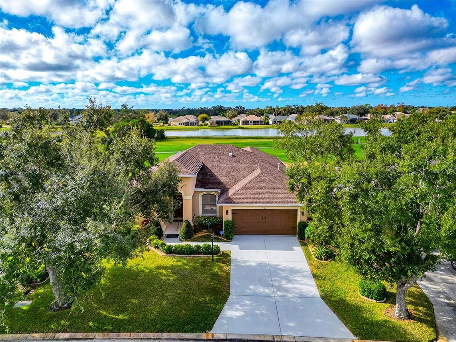 Image 5 of 66 For 10651 Old Grove Circle