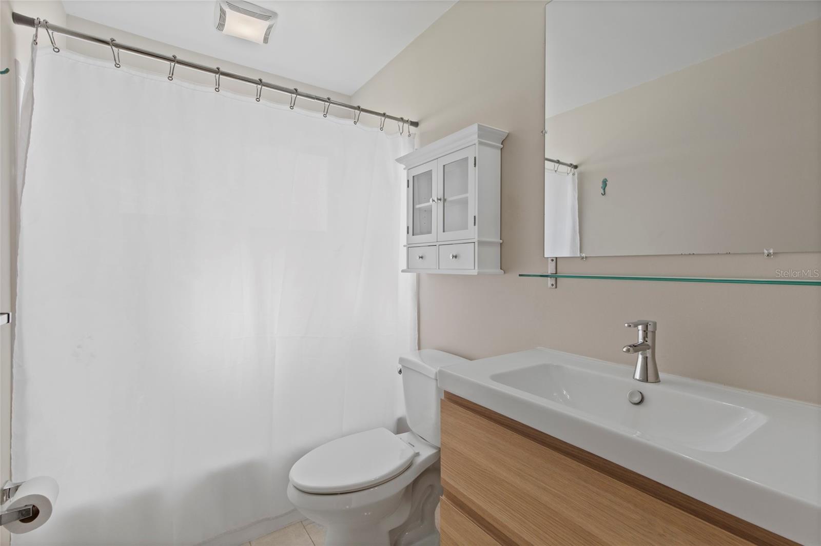 Image 14 of 22 For 9785 Mainlands Boulevard W 1-b