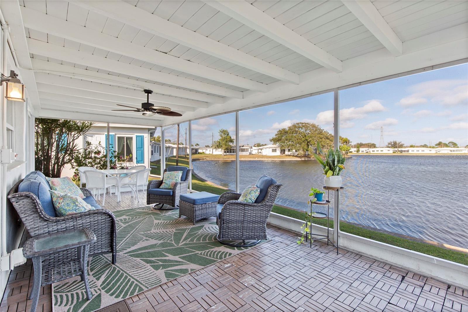 Image 2 of 22 For 9785 Mainlands Boulevard W 1-b