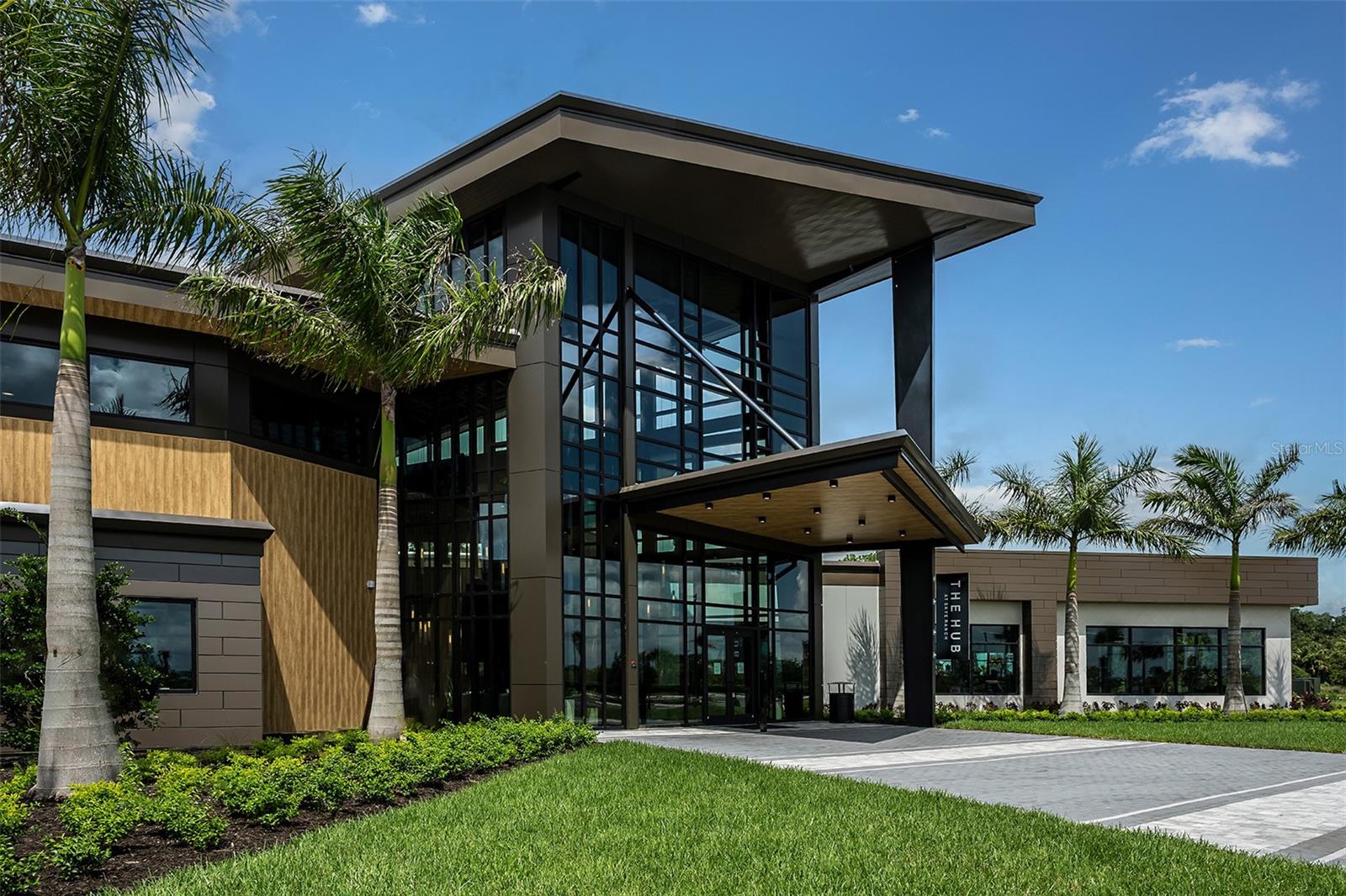 Image 94 of 100 For 8572 Snowfall Street