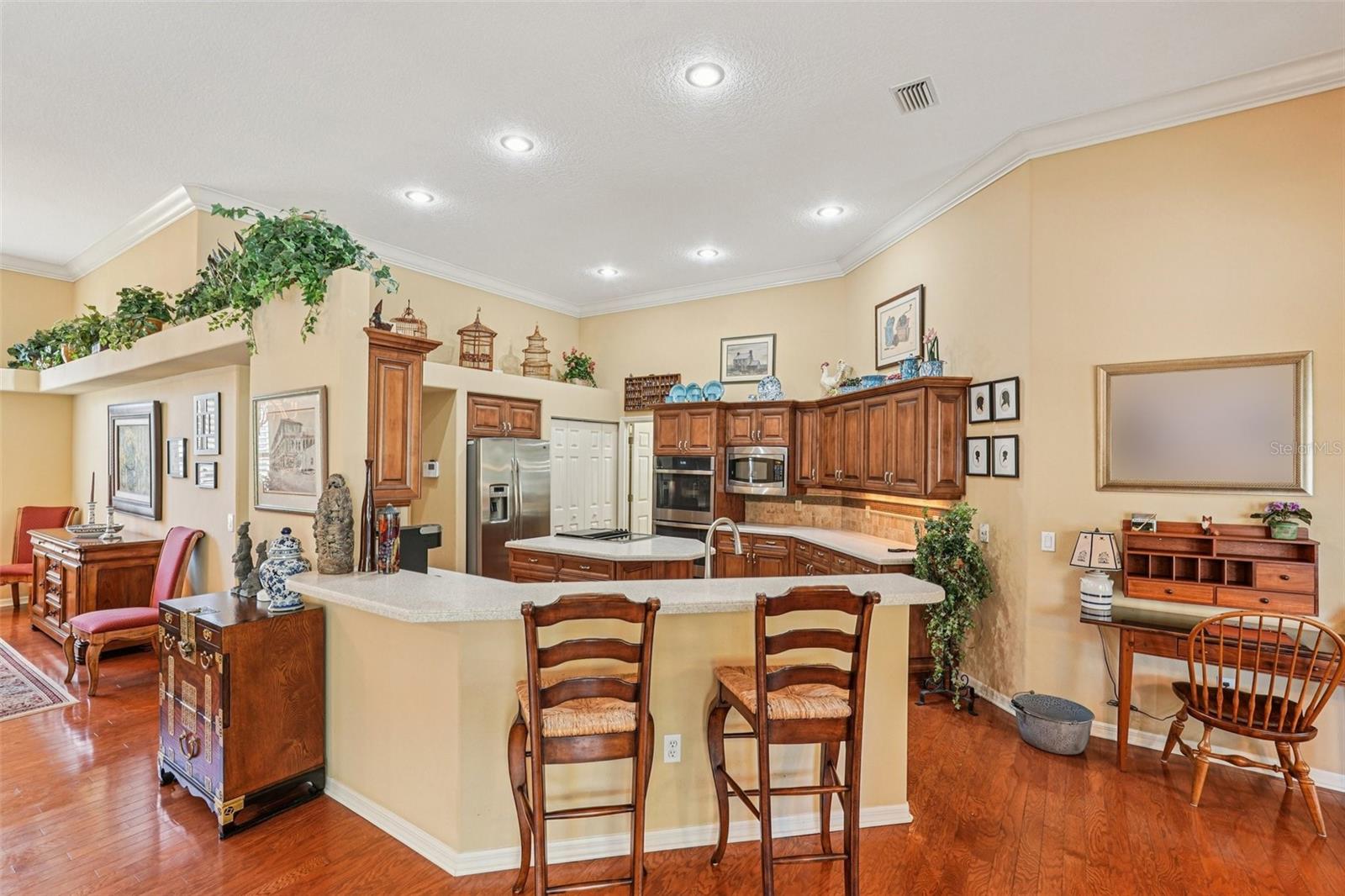 Image 13 of 68 For 417 Huntridge Drive