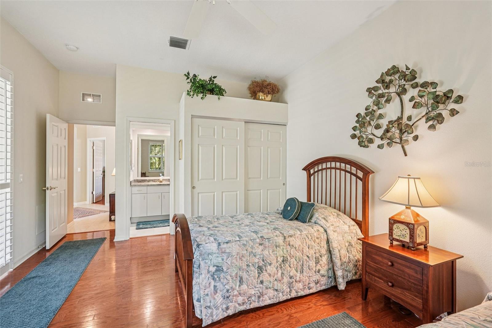 Image 30 of 68 For 417 Huntridge Drive