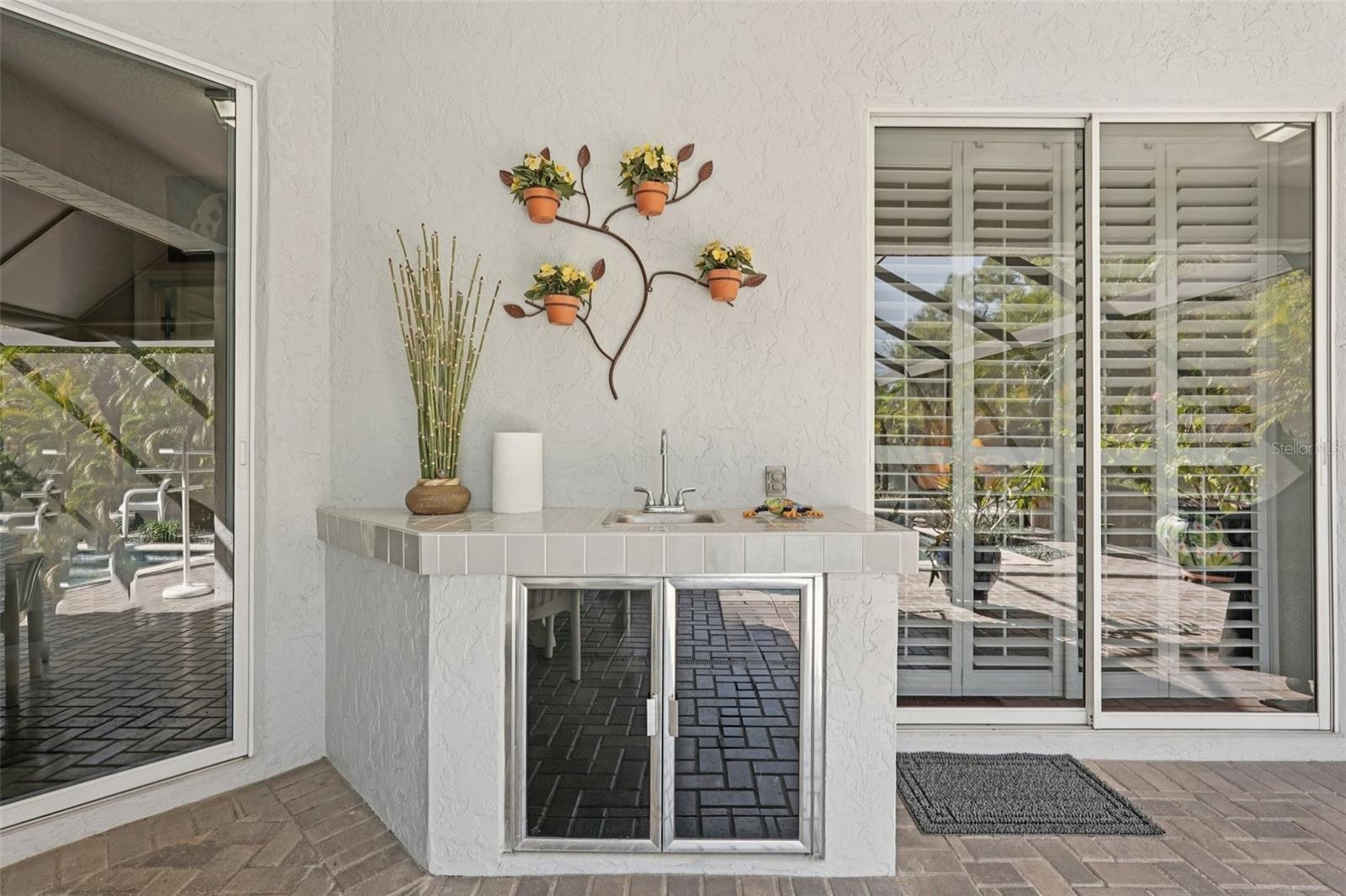 Image 38 of 68 For 417 Huntridge Drive