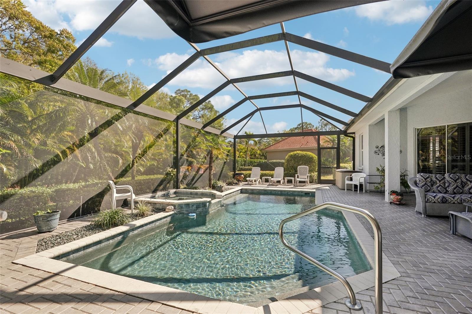 Image 39 of 68 For 417 Huntridge Drive