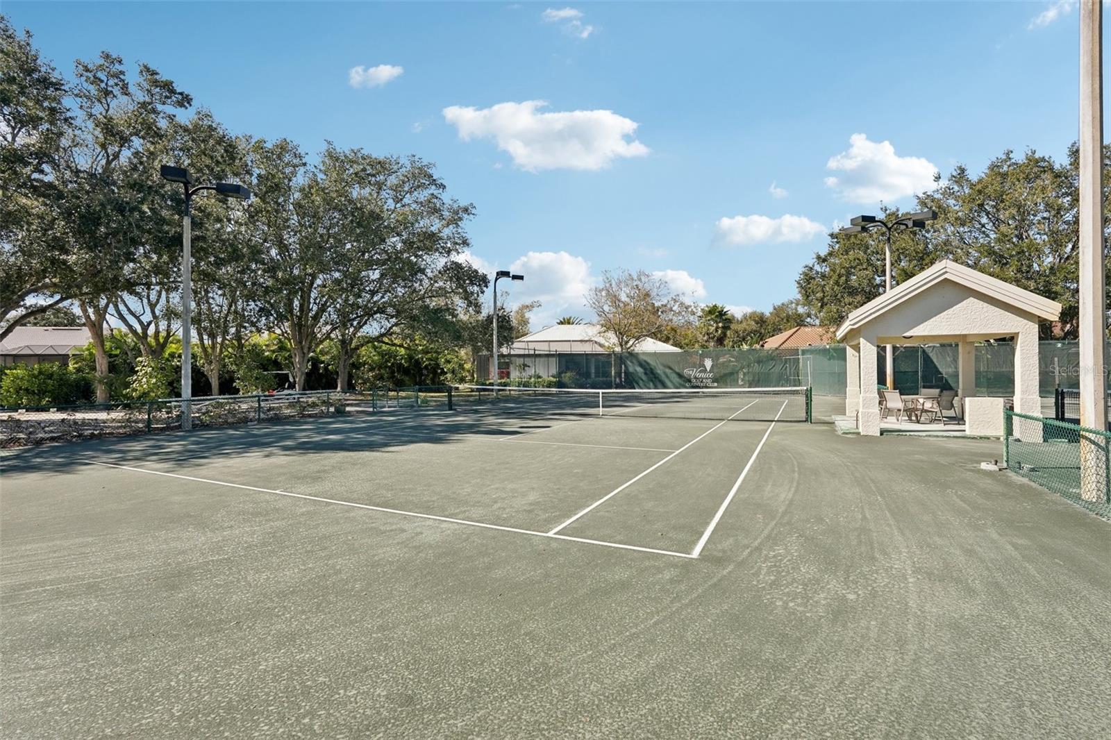 Image 60 of 68 For 417 Huntridge Drive