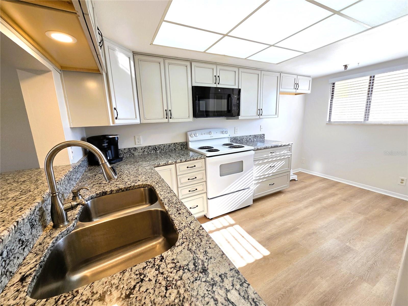 Image 3 of 50 For 401 150th Avenue 223