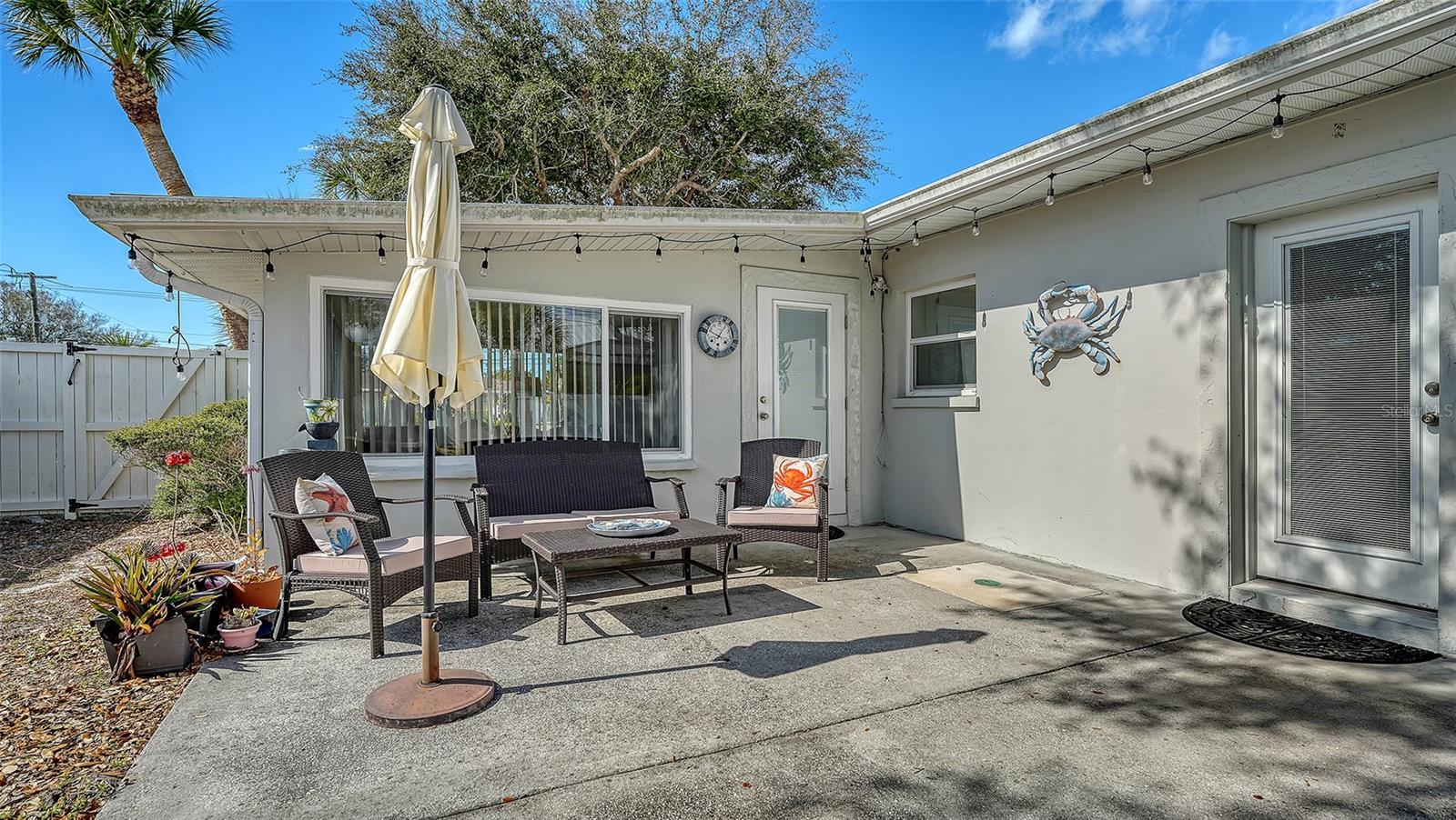 Image 24 of 55 For 817 Harbor Drive S