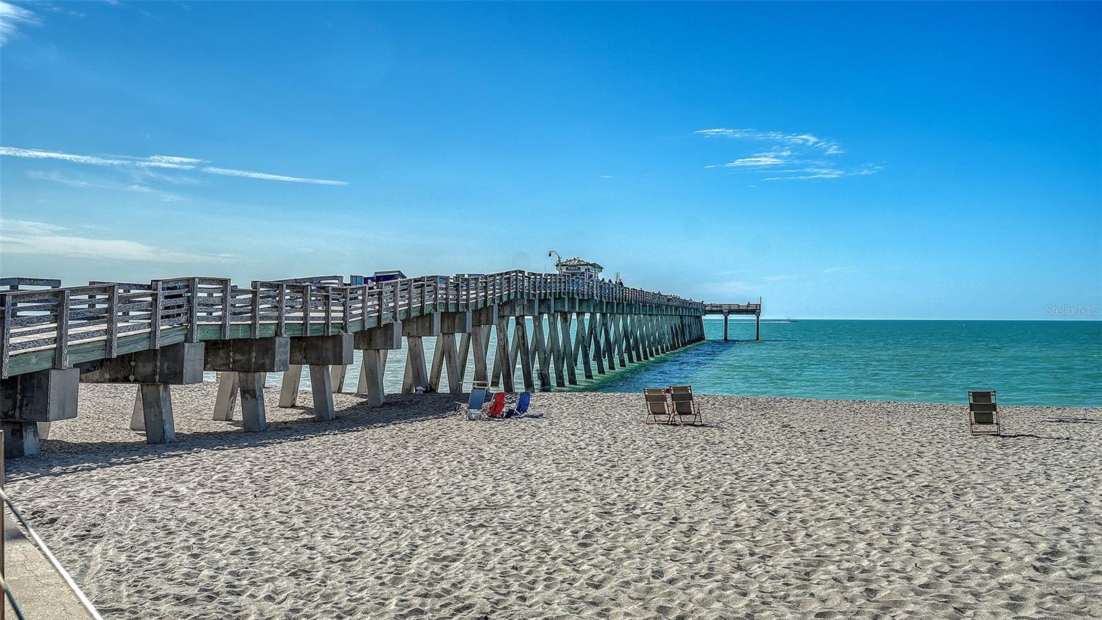 Image 39 of 55 For 817 Harbor Drive S