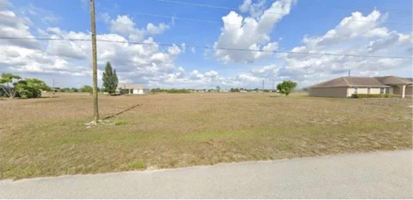 Image 2 of 4 For 2727 Juanita Place