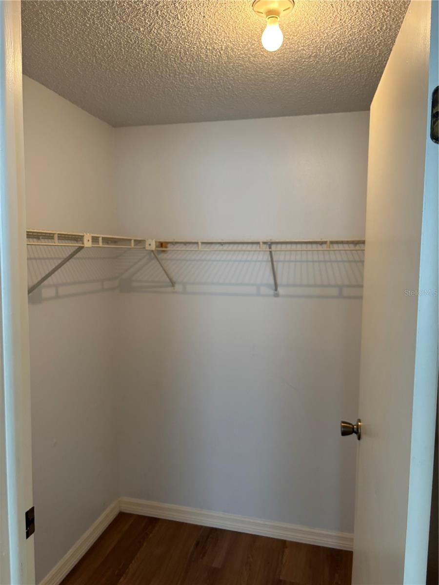 Image 14 of 21 For 5026 Water Oak Drive 104