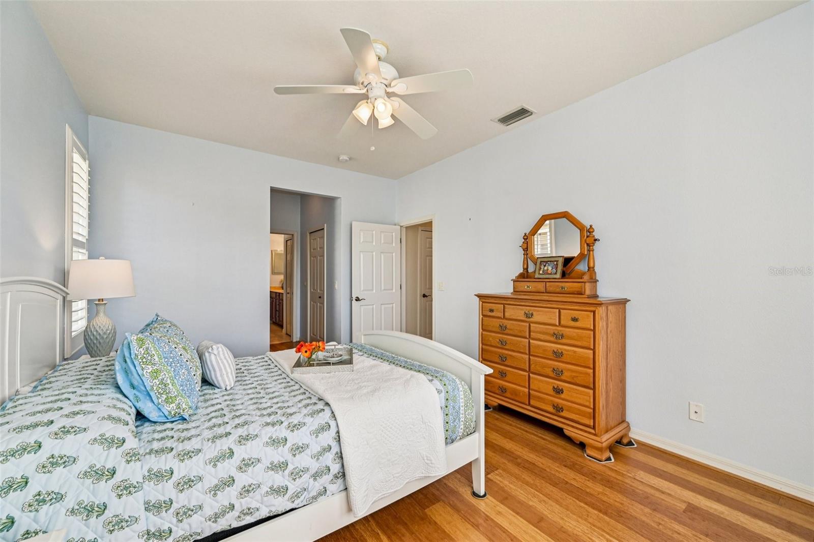 Image 27 of 44 For 1526 Maseno Drive