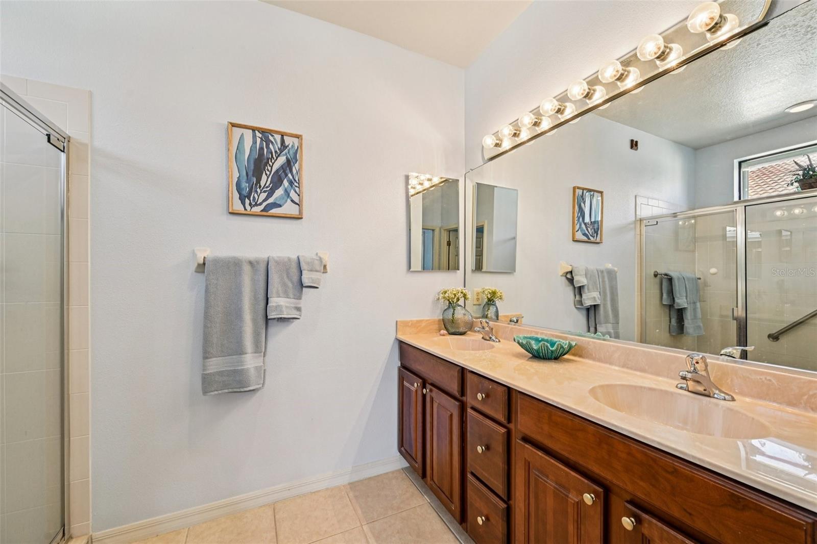 Image 28 of 44 For 1526 Maseno Drive