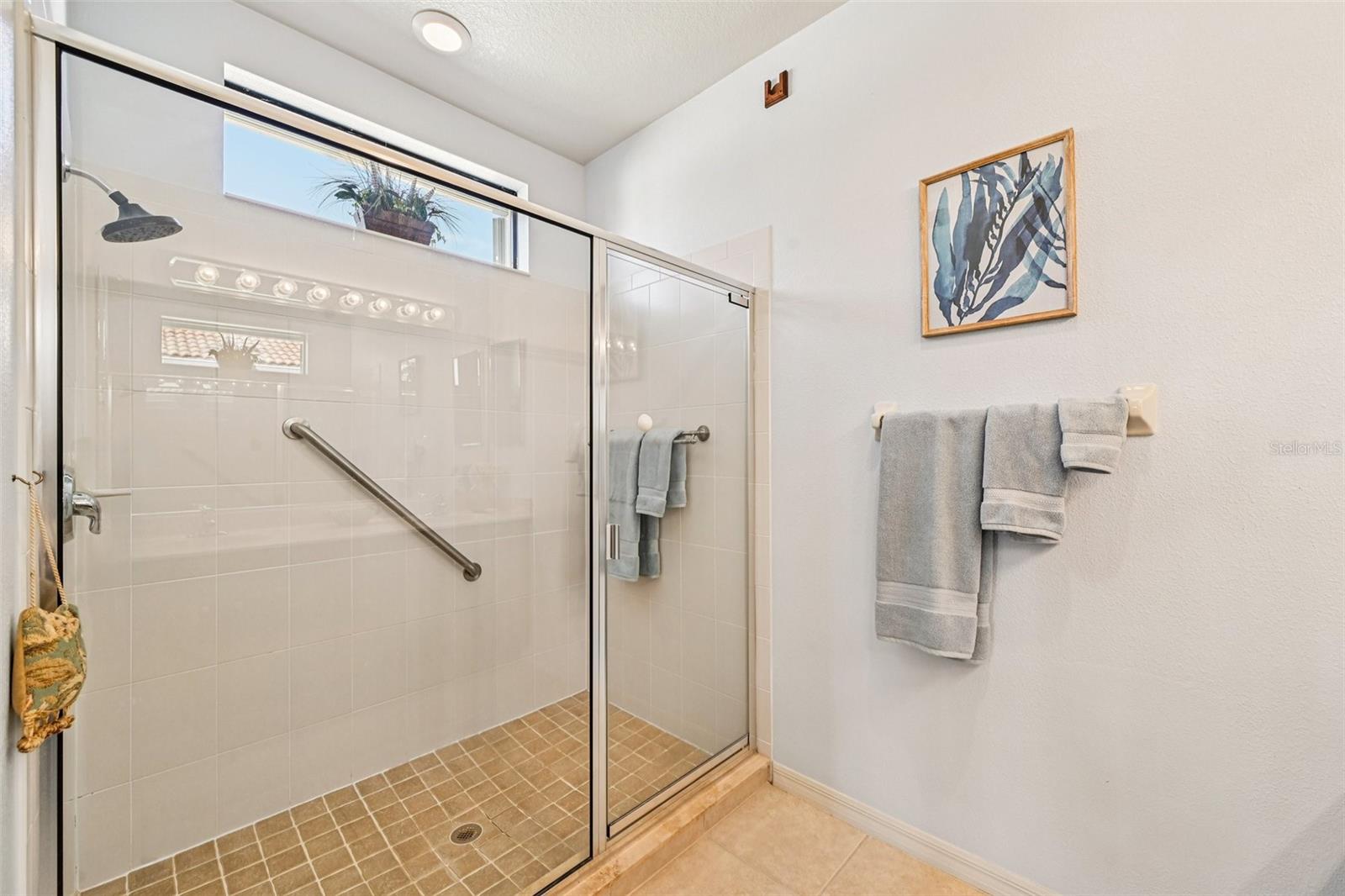 Image 29 of 44 For 1526 Maseno Drive