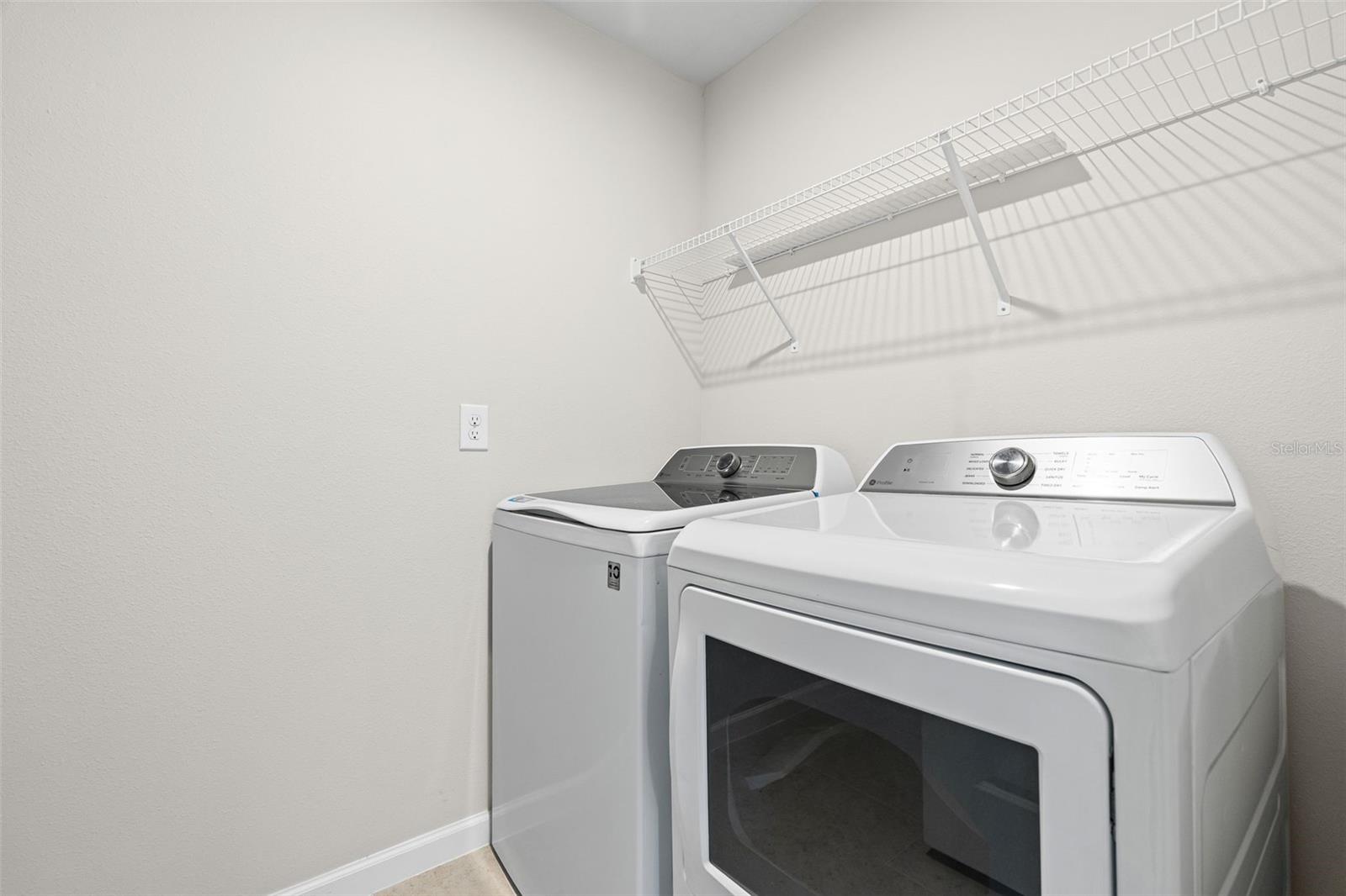 Listing photo id 32 for 11844 Sky Acres Terrace