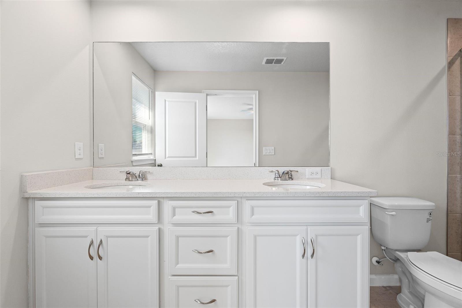 Listing photo id 40 for 11844 Sky Acres Terrace