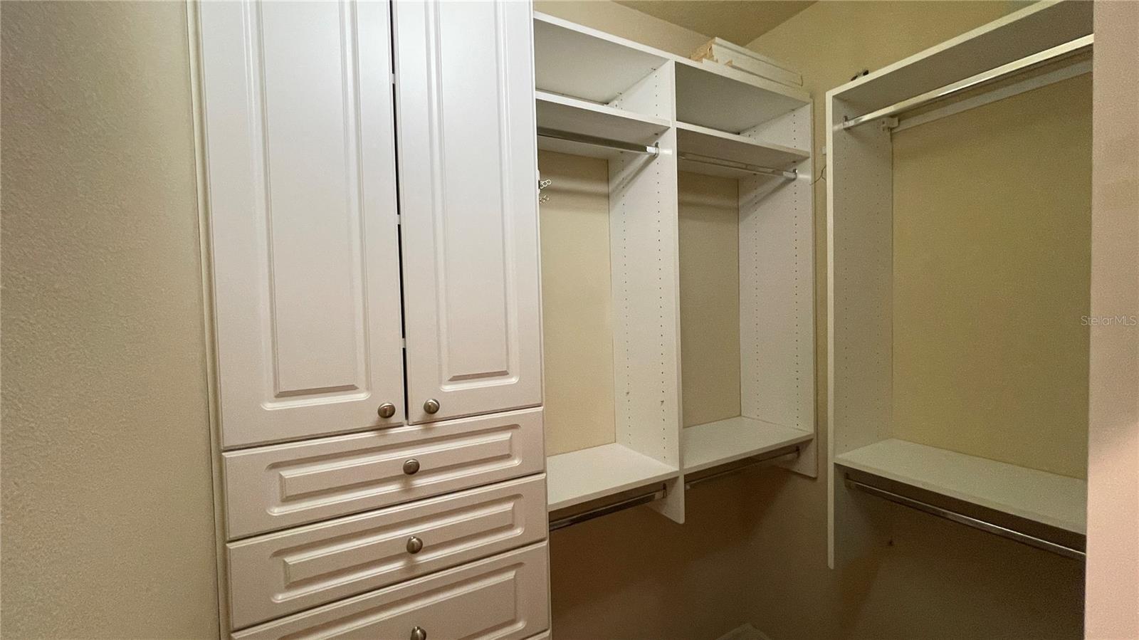 Image 19 of 51 For 7704 Drayton Circle