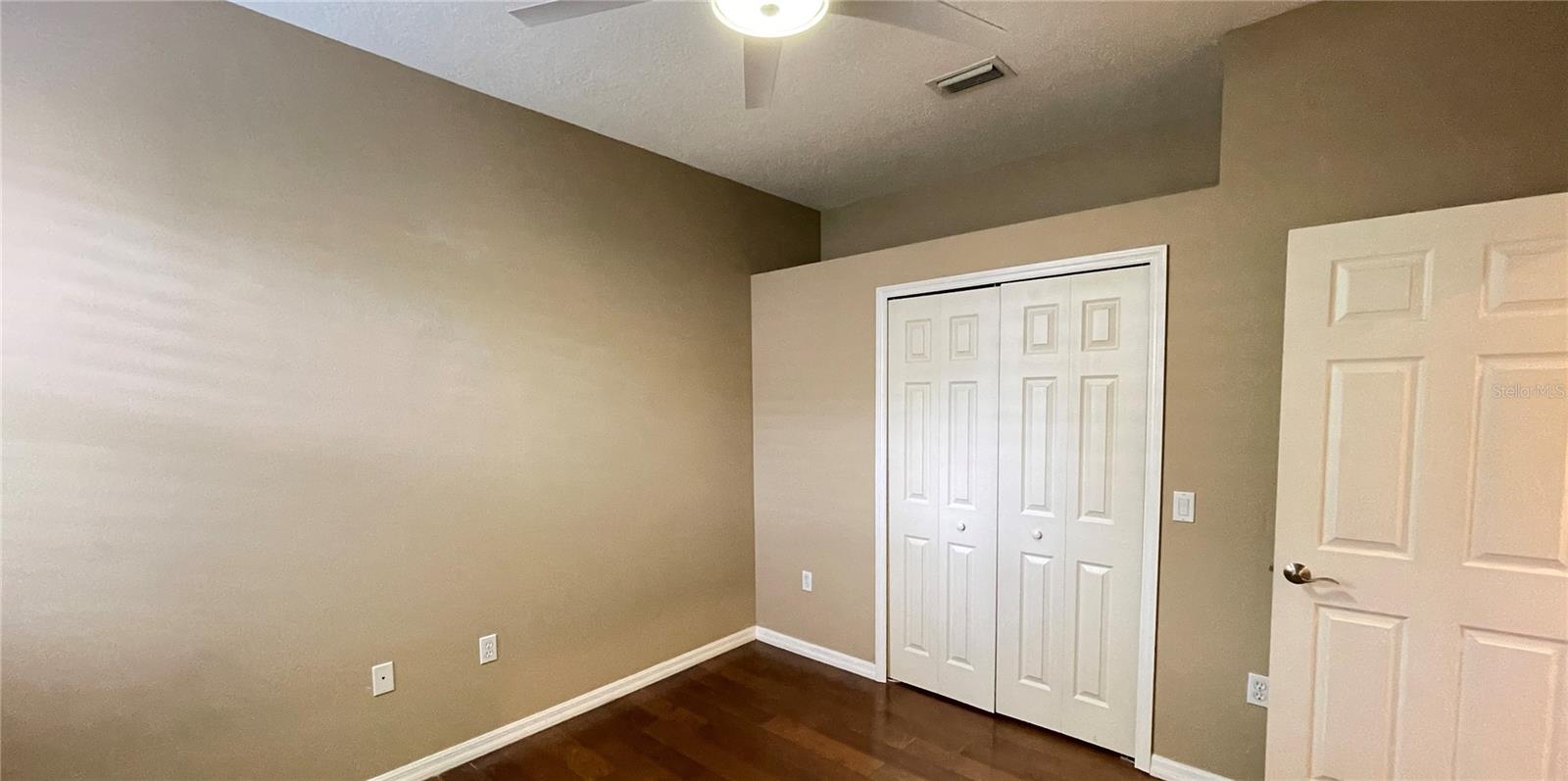 Image 27 of 51 For 7704 Drayton Circle