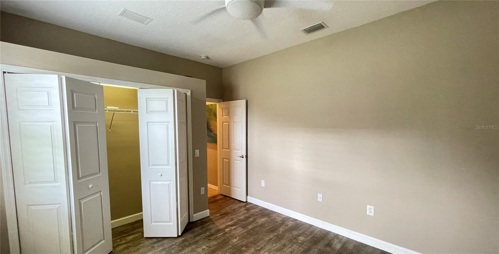 Image 31 of 51 For 7704 Drayton Circle