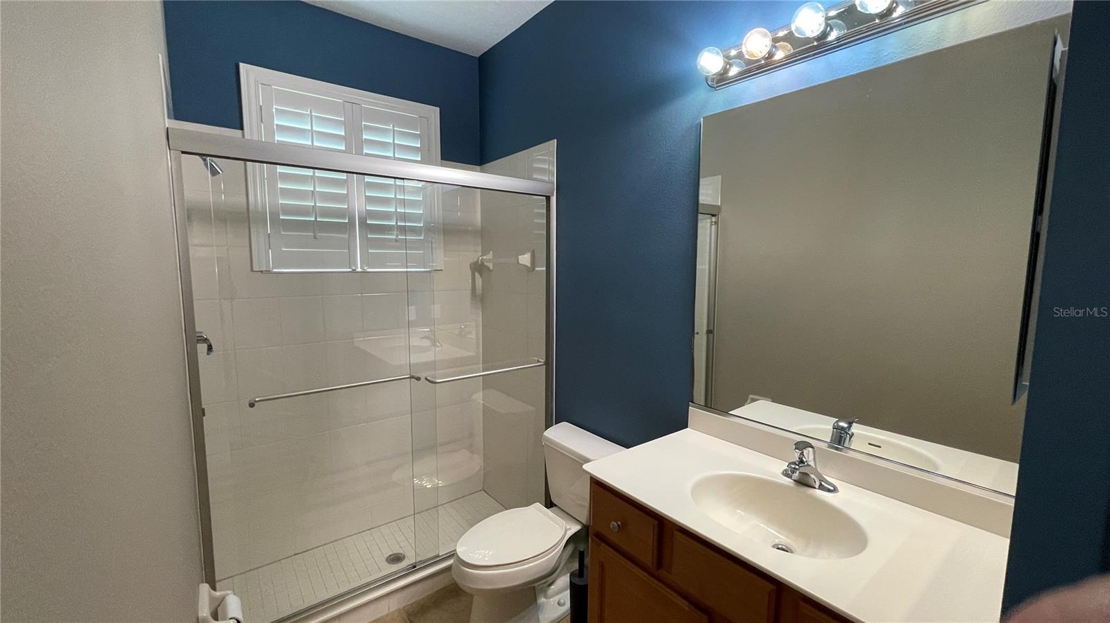 Image 37 of 51 For 7704 Drayton Circle