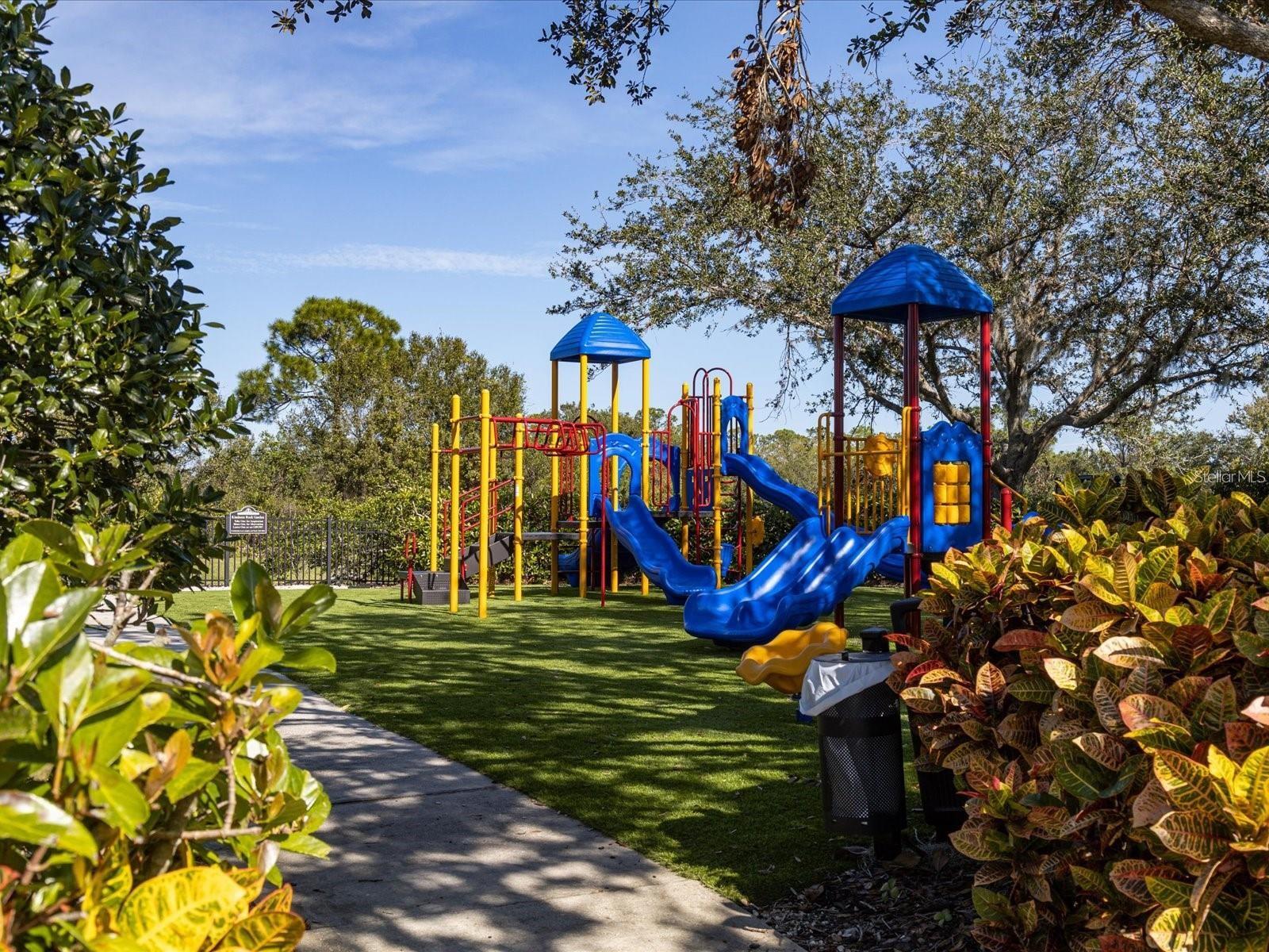 Image 43 of 51 For 7704 Drayton Circle