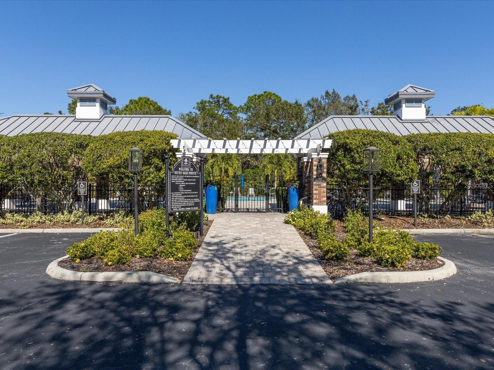 Image 46 of 51 For 7704 Drayton Circle