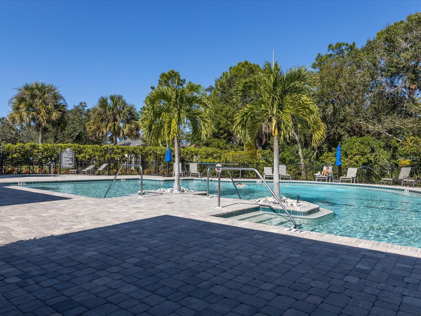 Image 47 of 51 For 7704 Drayton Circle