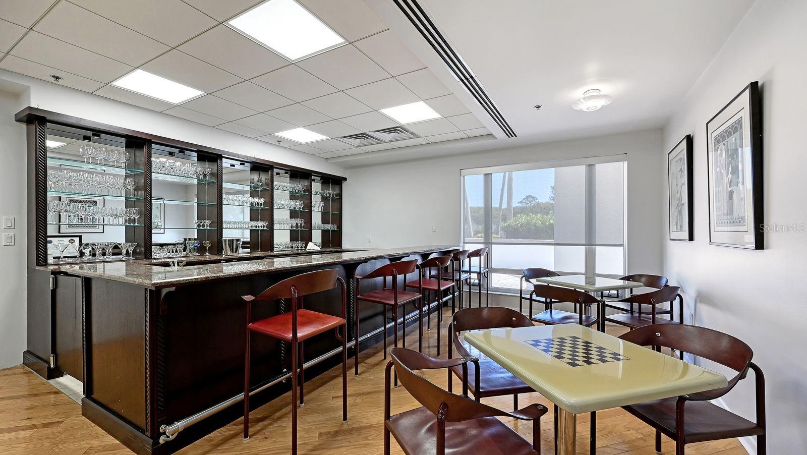 Image 65 of 70 For 455 Longboat Club Road 707