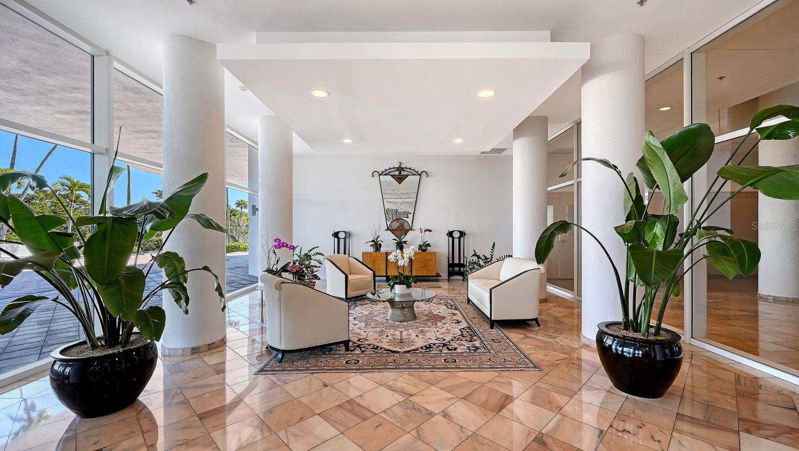 Image 7 of 70 For 455 Longboat Club Road 707