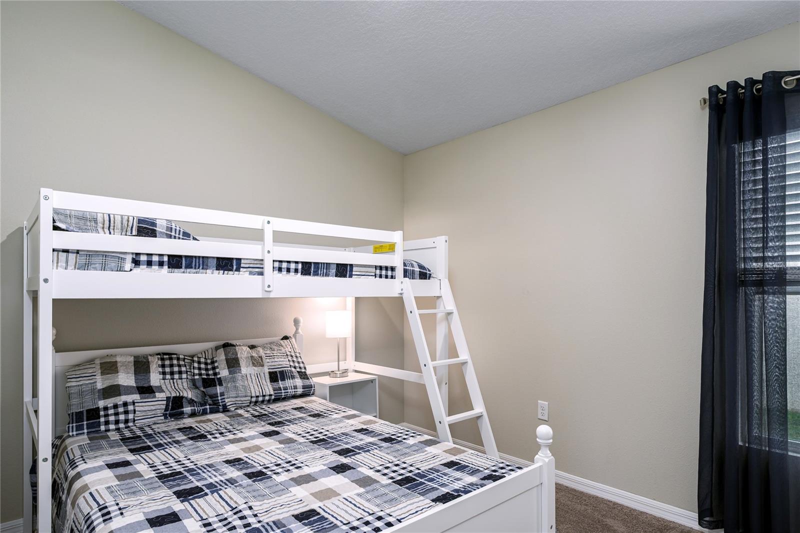 Image 13 of 35 For 7635 Twin Leaf Terrace