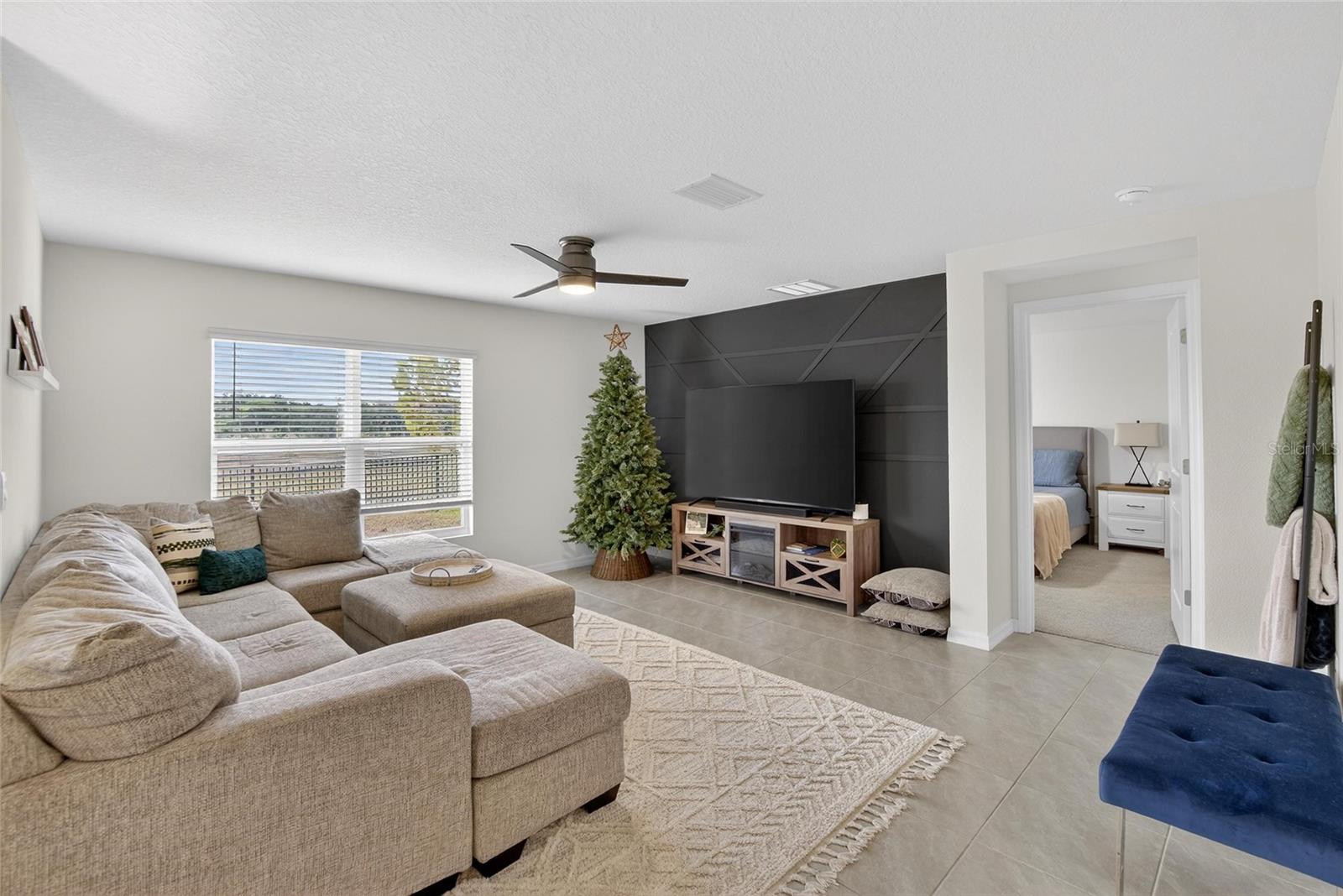 Image 11 of 44 For 7511 Rosewood Garden Loop