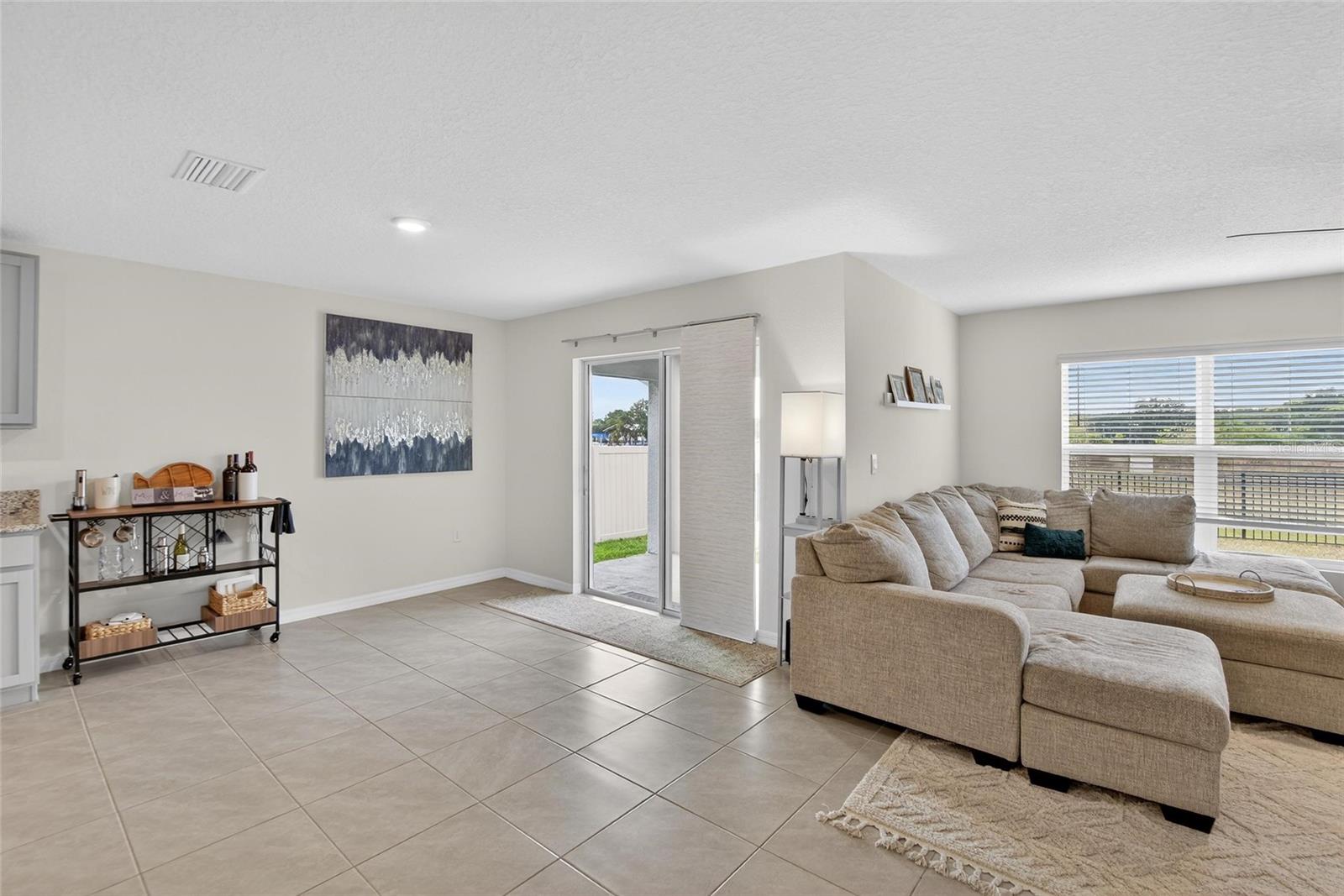 Image 14 of 44 For 7511 Rosewood Garden Loop