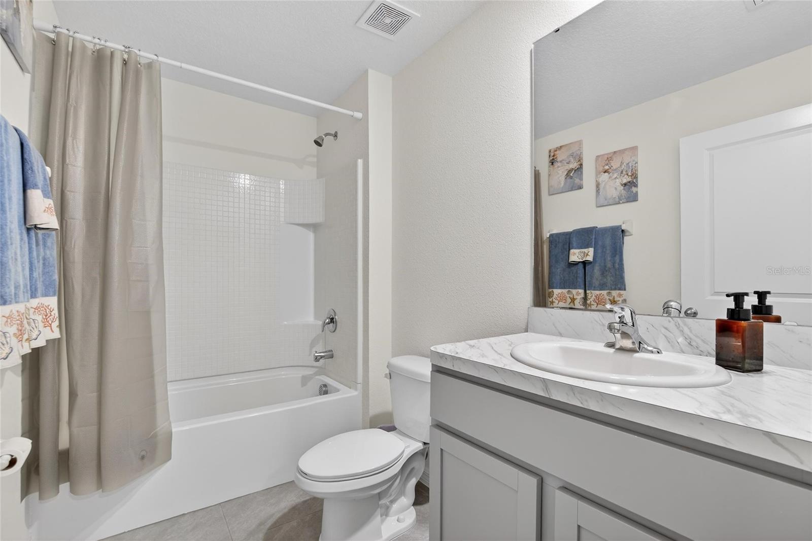 Image 24 of 44 For 7511 Rosewood Garden Loop