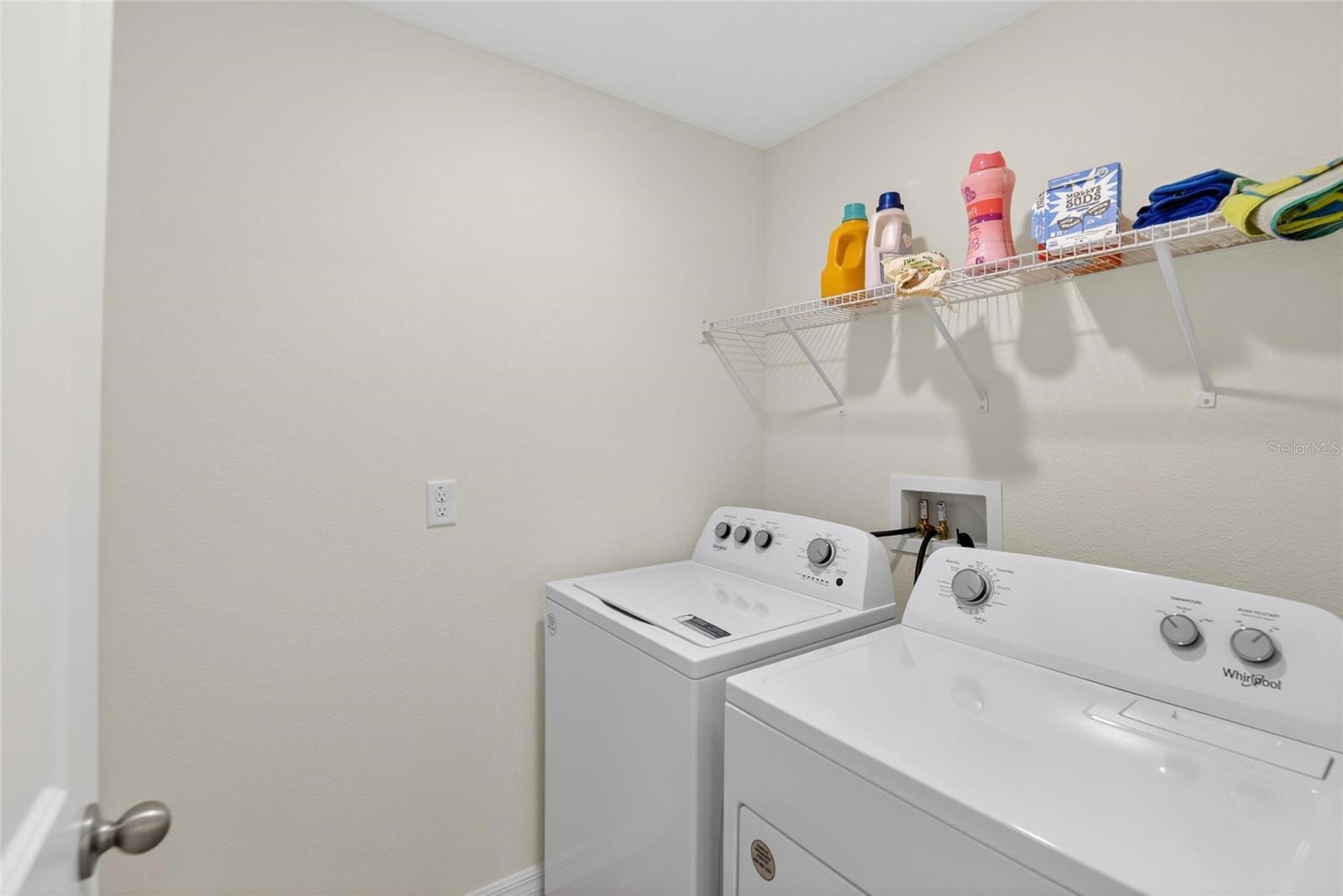 Image 31 of 44 For 7511 Rosewood Garden Loop