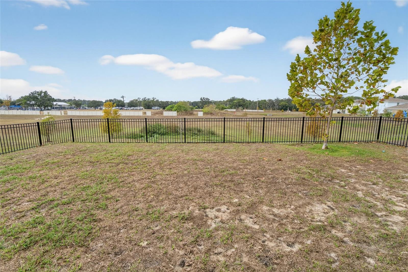 Image 37 of 44 For 7511 Rosewood Garden Loop