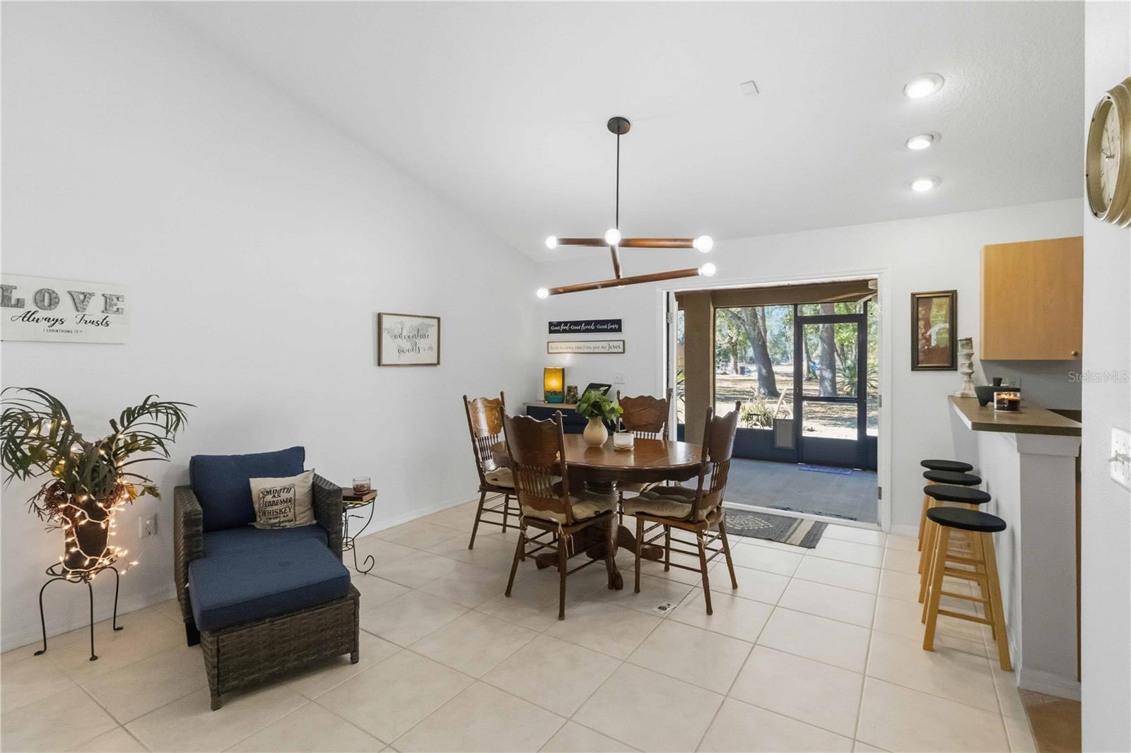 Image 12 of 54 For 6711 Bonnie Blue Drive