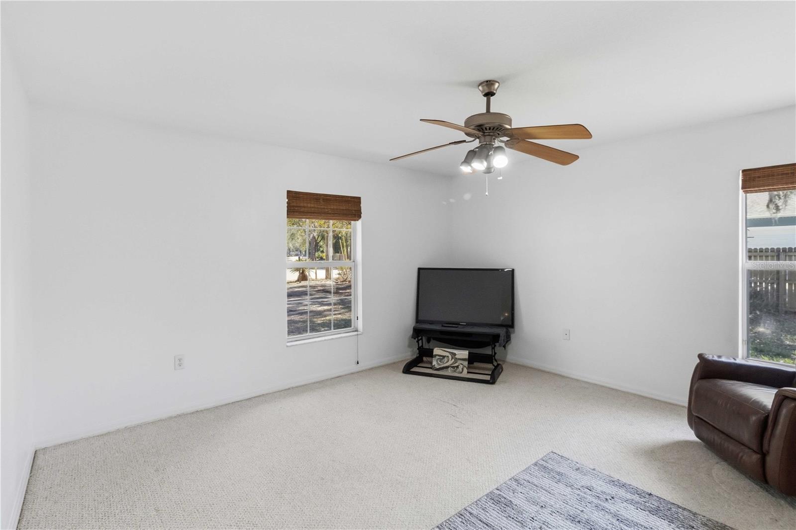 Image 18 of 54 For 6711 Bonnie Blue Drive