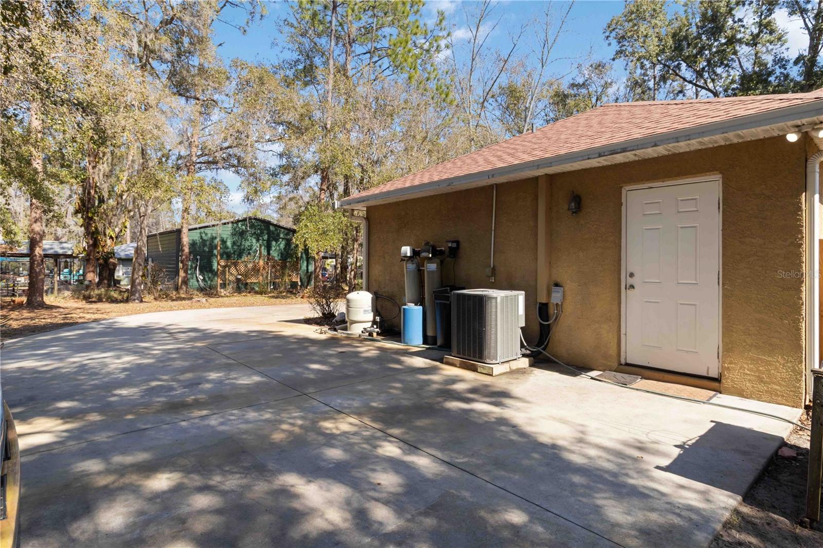 Image 44 of 54 For 6711 Bonnie Blue Drive