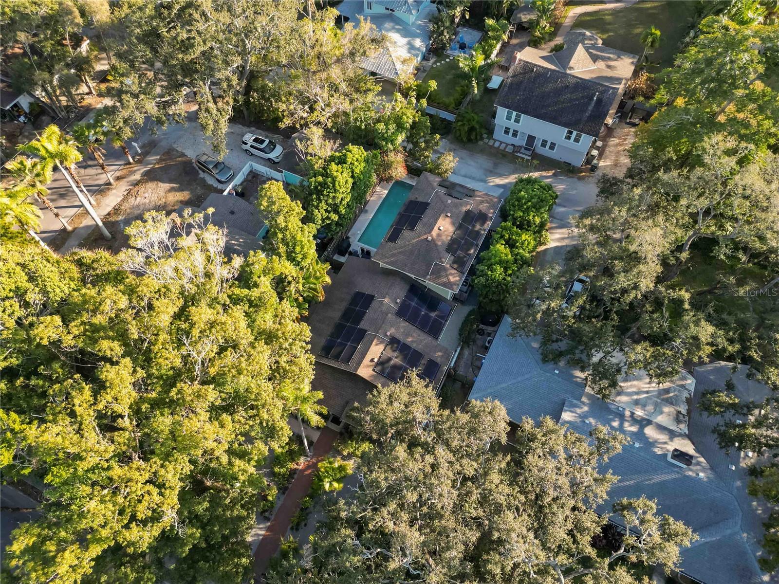 Image 51 of 54 For 2711 1st Avenue W