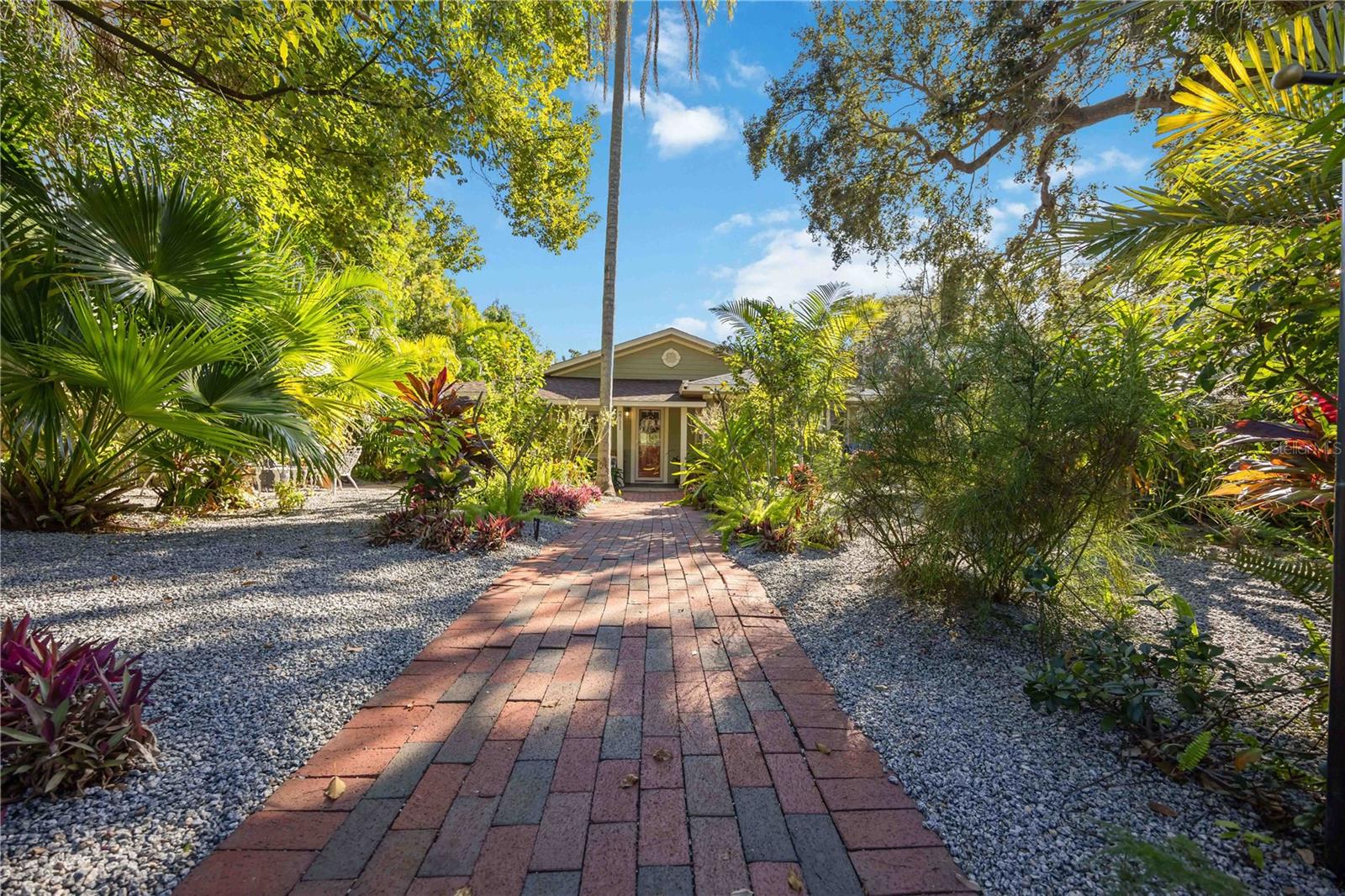 Image 53 of 54 For 2711 1st Avenue W