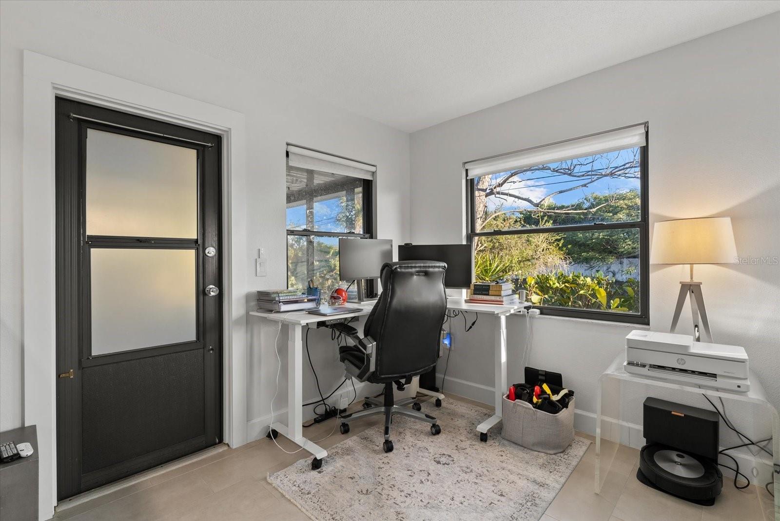 Image 15 of 29 For 6835 Roxbury Drive