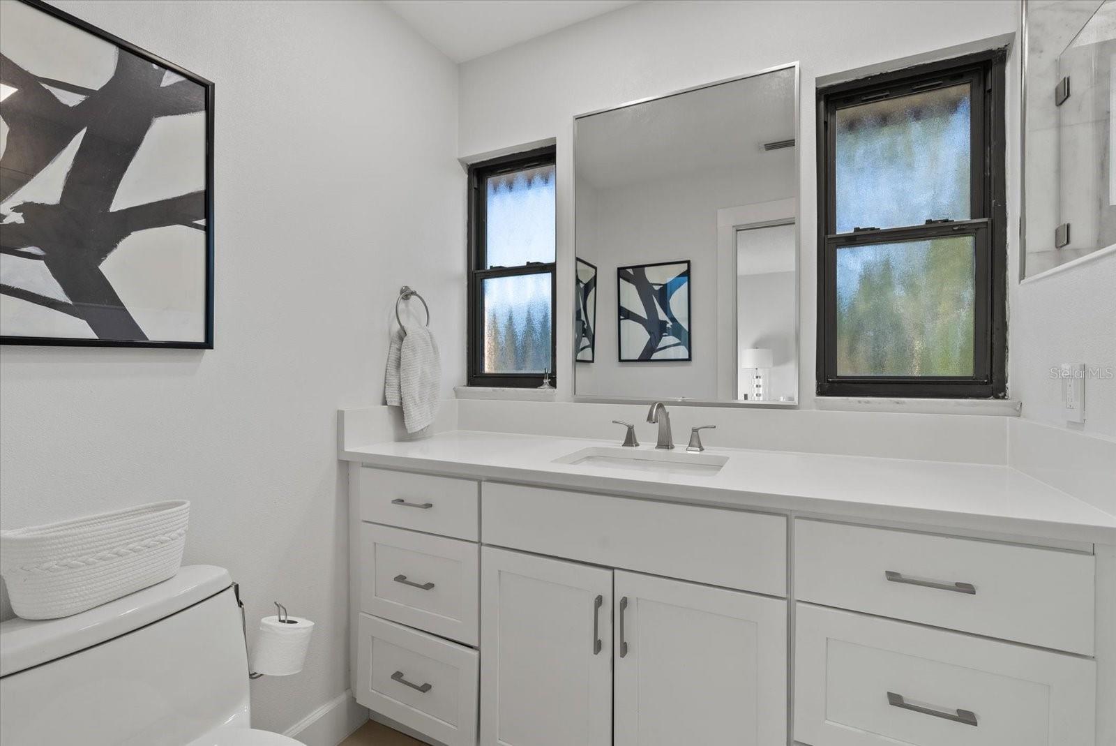 Image 19 of 29 For 6835 Roxbury Drive